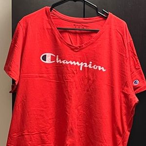 Champion T-Shirt